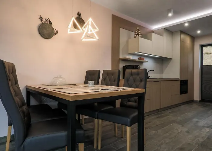 Marron דירה שצ'צ'ירק